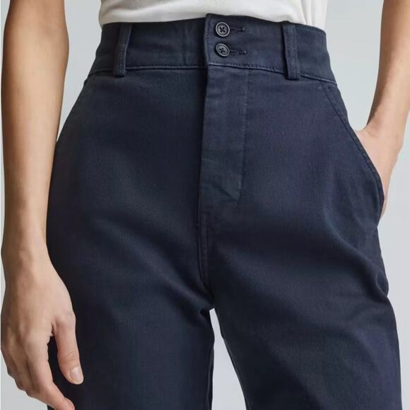 Everlane The Organic Straight-Leg Pant in True Navy 2 - Picture 2 of 8